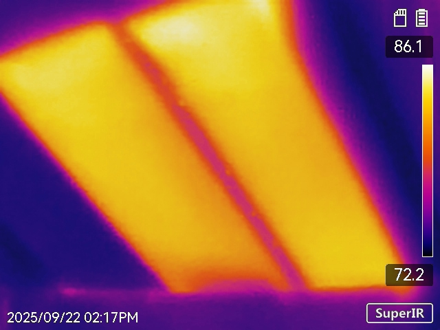 TIGIR20250922141728 Thermal imaging scan revealing an area of missing insulation in a home